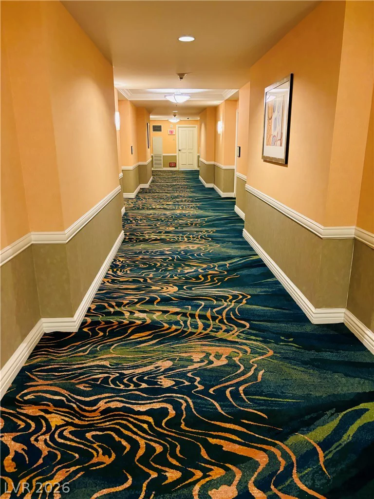 125 Harmon, Las Vegas, NV 89109