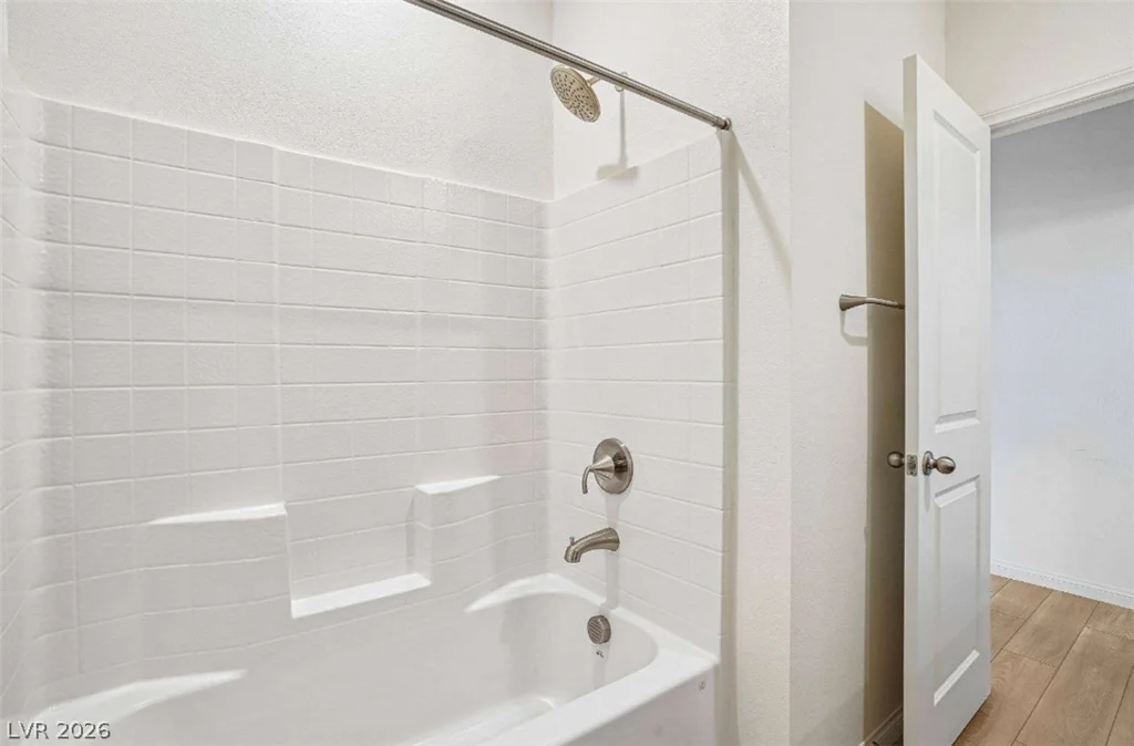 671 Tranquil Bay, Henderson, NV 89002