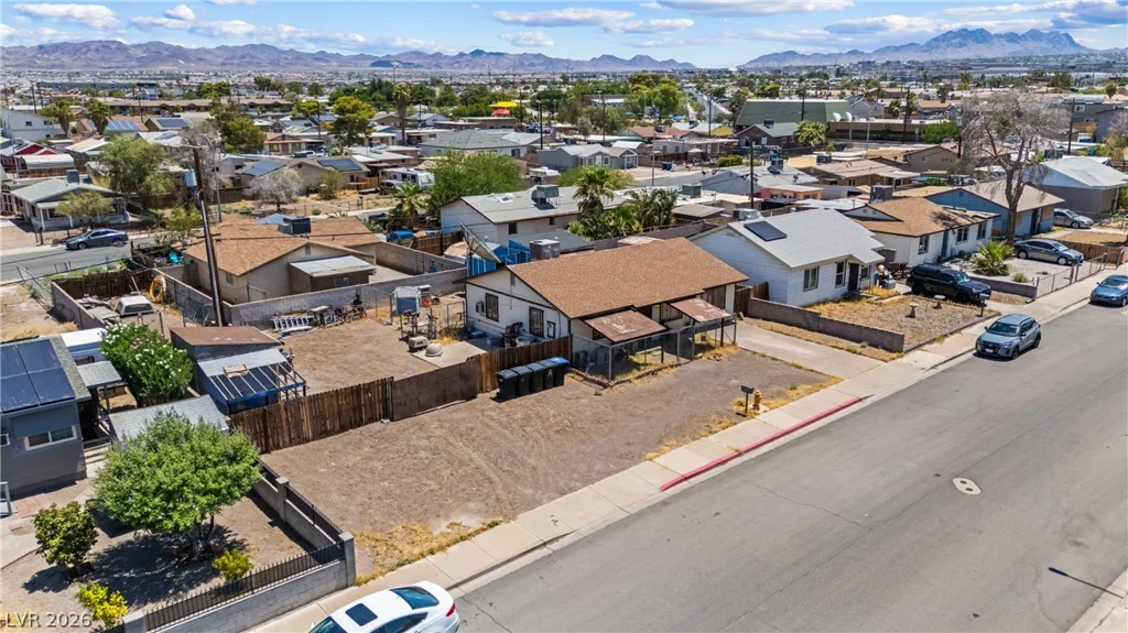 1832 Bearden, Henderson, NV 89011