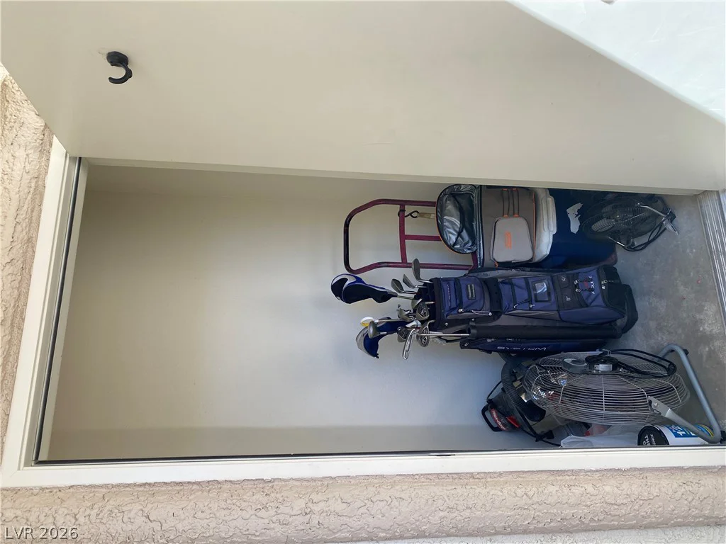 7912 Foxwood, Las Vegas, NV 89145