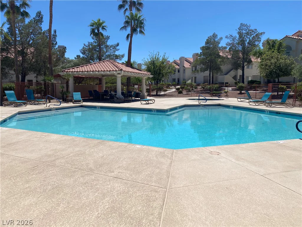 7912 Foxwood, Las Vegas, NV 89145
