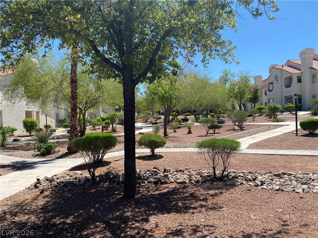 7912 Foxwood, Las Vegas, NV 89145