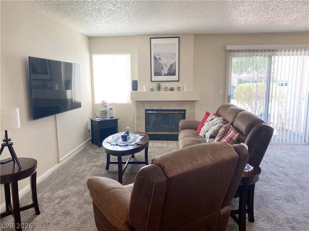 7912 Foxwood, Las Vegas, NV 89145