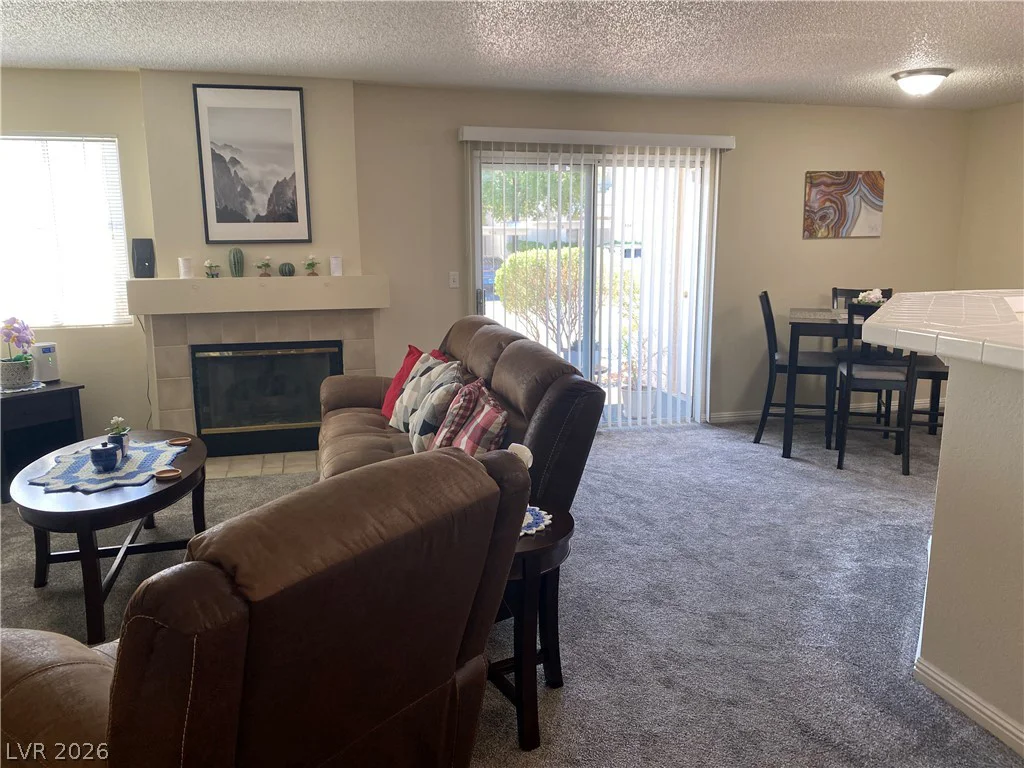 7912 Foxwood, Las Vegas, NV 89145