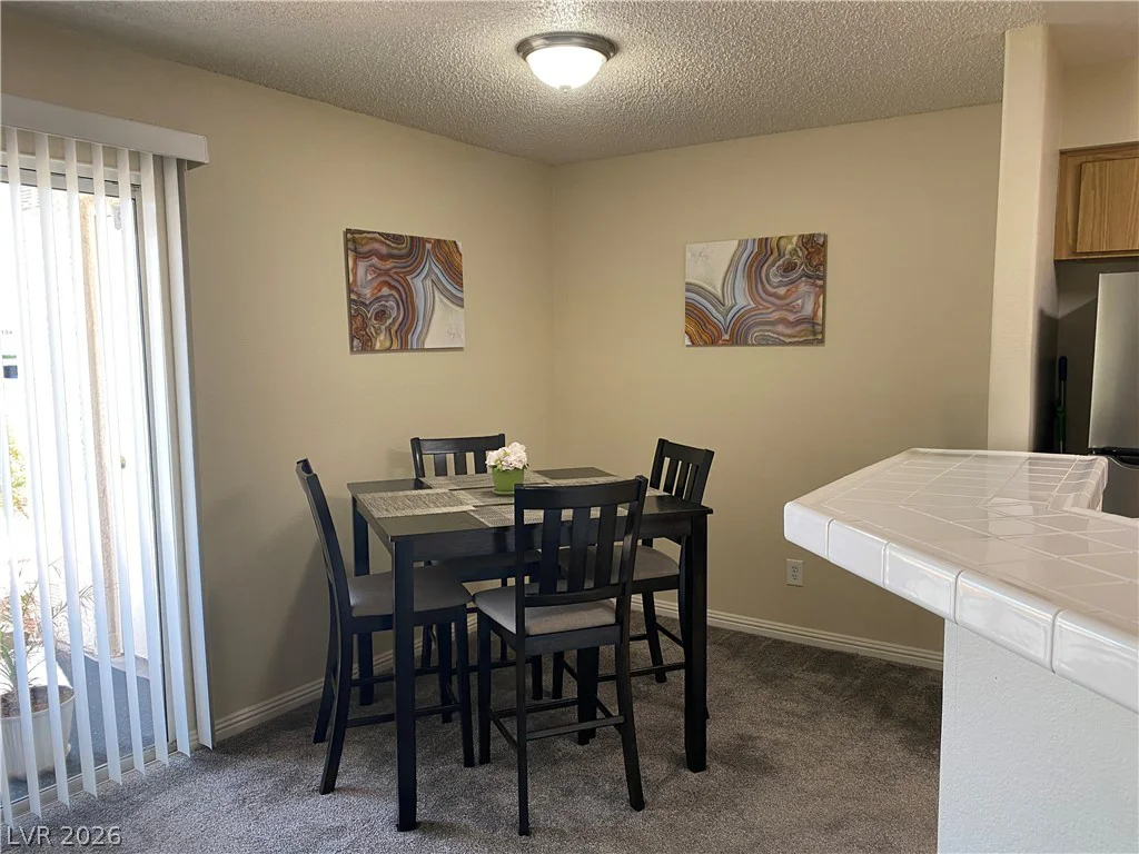 7912 Foxwood, Las Vegas, NV 89145