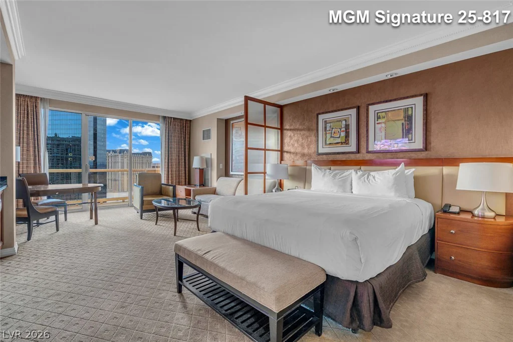 125 Harmon, Las Vegas, NV 89109