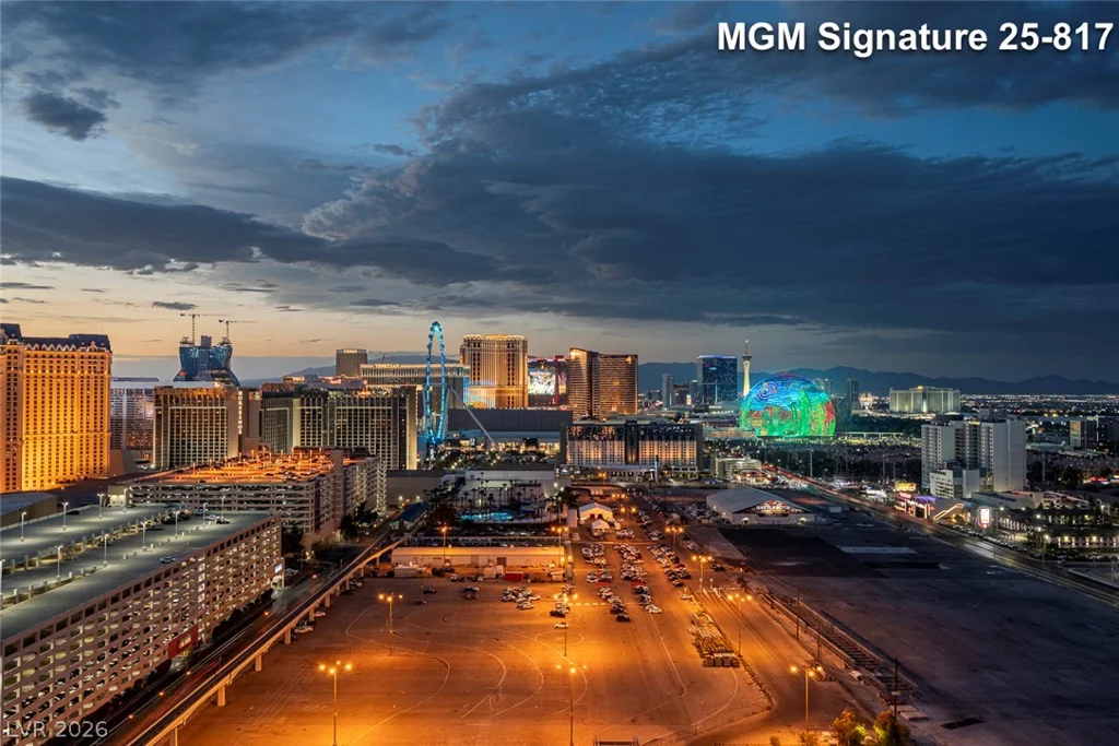 125 Harmon, Las Vegas, NV 89109