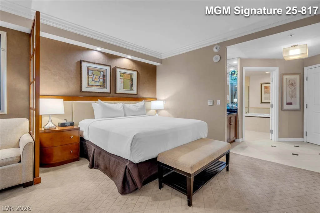 125 Harmon, Las Vegas, NV 89109