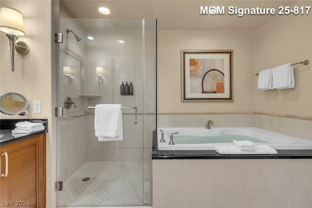 125 Harmon, Las Vegas, NV 89109
