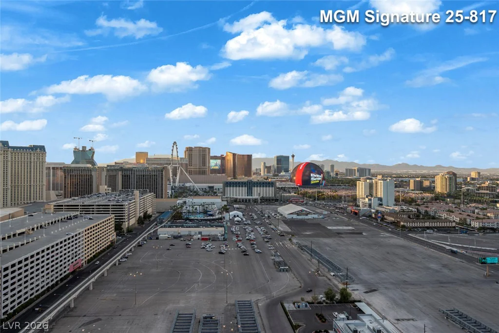 125 Harmon, Las Vegas, NV 89109