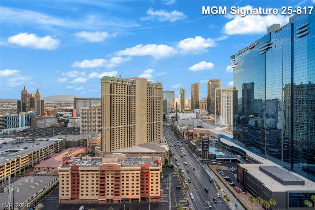 125 Harmon, Las Vegas, NV 89109