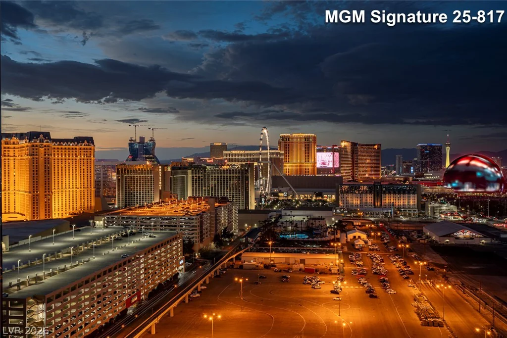 125 Harmon, Las Vegas, NV 89109