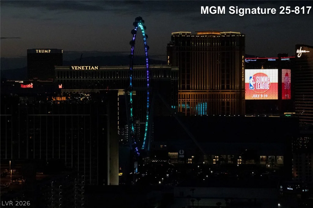 125 Harmon, Las Vegas, NV 89109