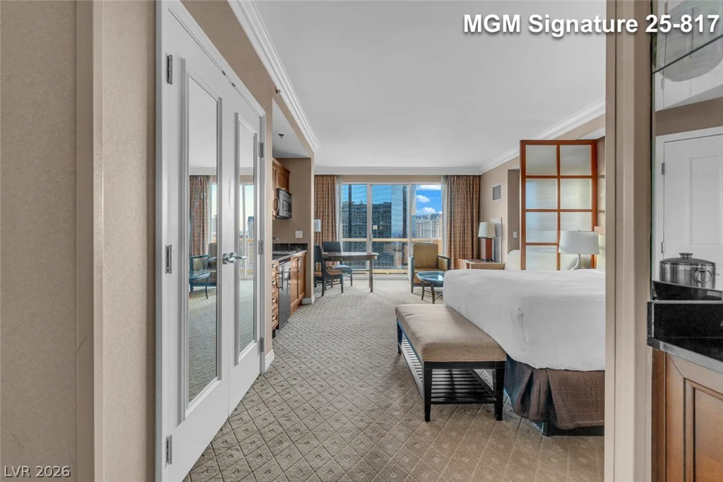 125 Harmon, Las Vegas, NV 89109