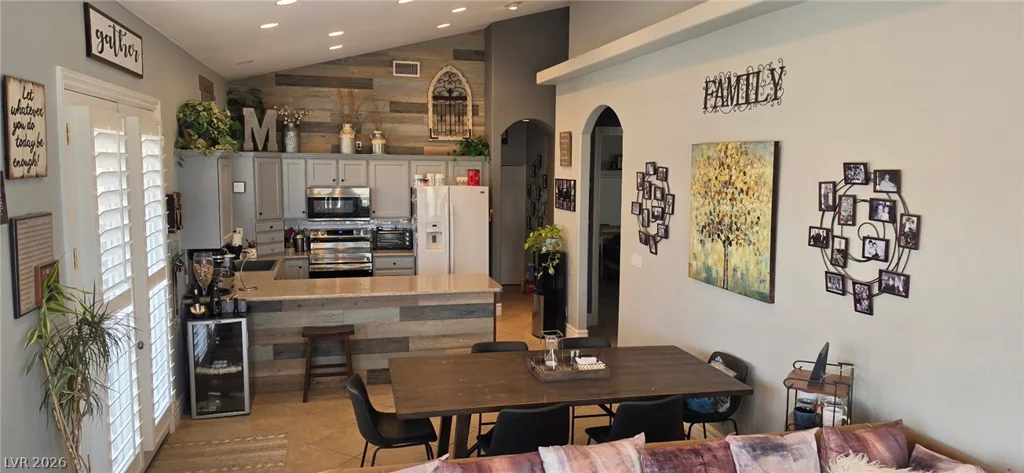 622 Parawan, Henderson, NV 89015