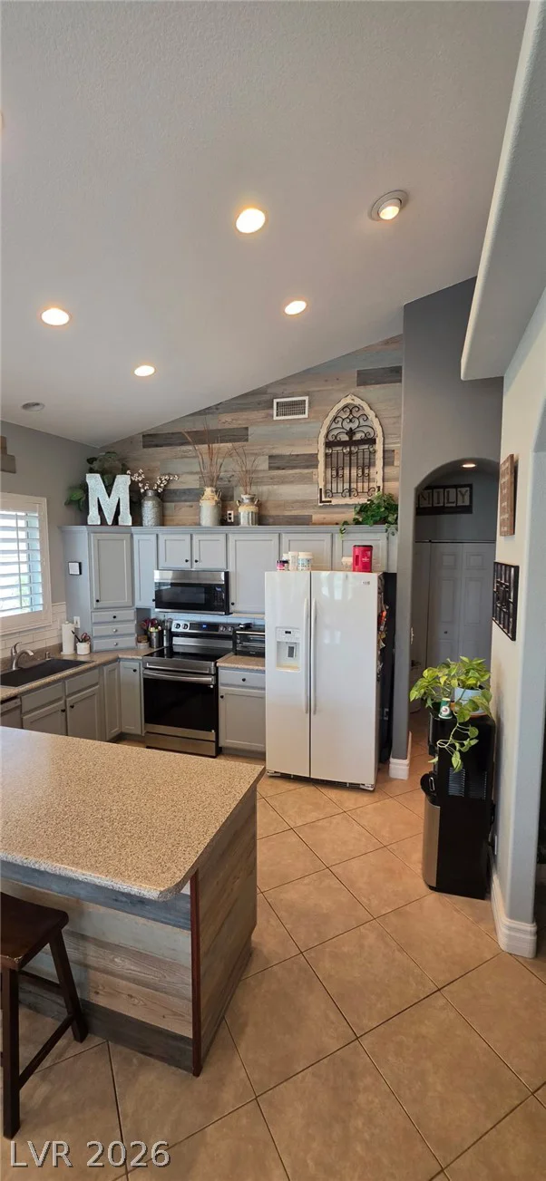 622 Parawan, Henderson, NV 89015