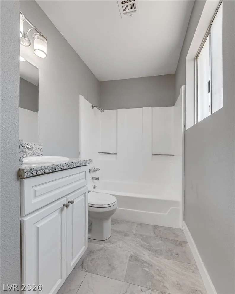 3570 Irwin, Las Vegas, NV 89115