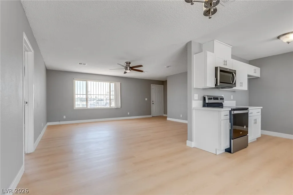 3570 Irwin, Las Vegas, NV 89115