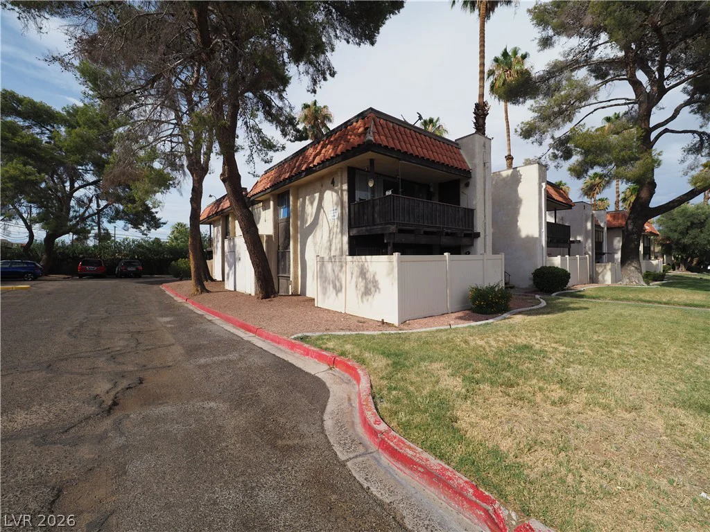 1370 Vegas Valley, Las Vegas, NV 89169