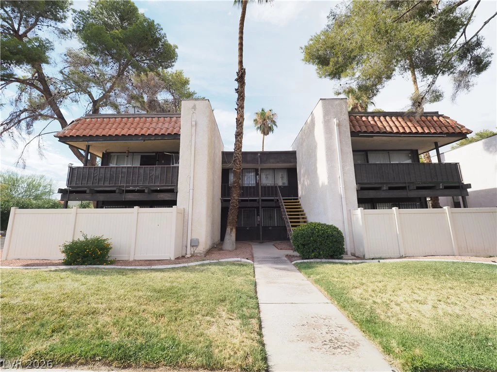 1370 Vegas Valley, Las Vegas, NV 89169