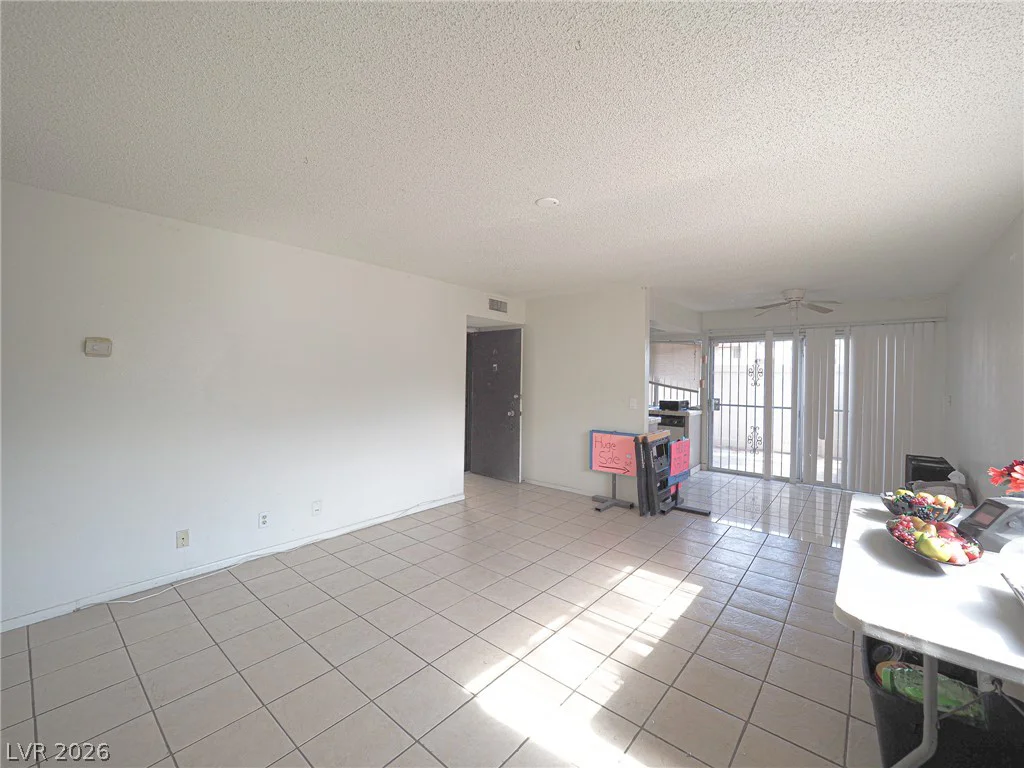 1370 Vegas Valley, Las Vegas, NV 89169