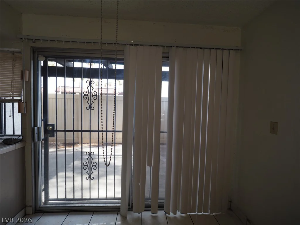 1370 Vegas Valley, Las Vegas, NV 89169