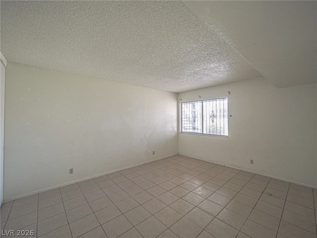1370 Vegas Valley, Las Vegas, NV 89169