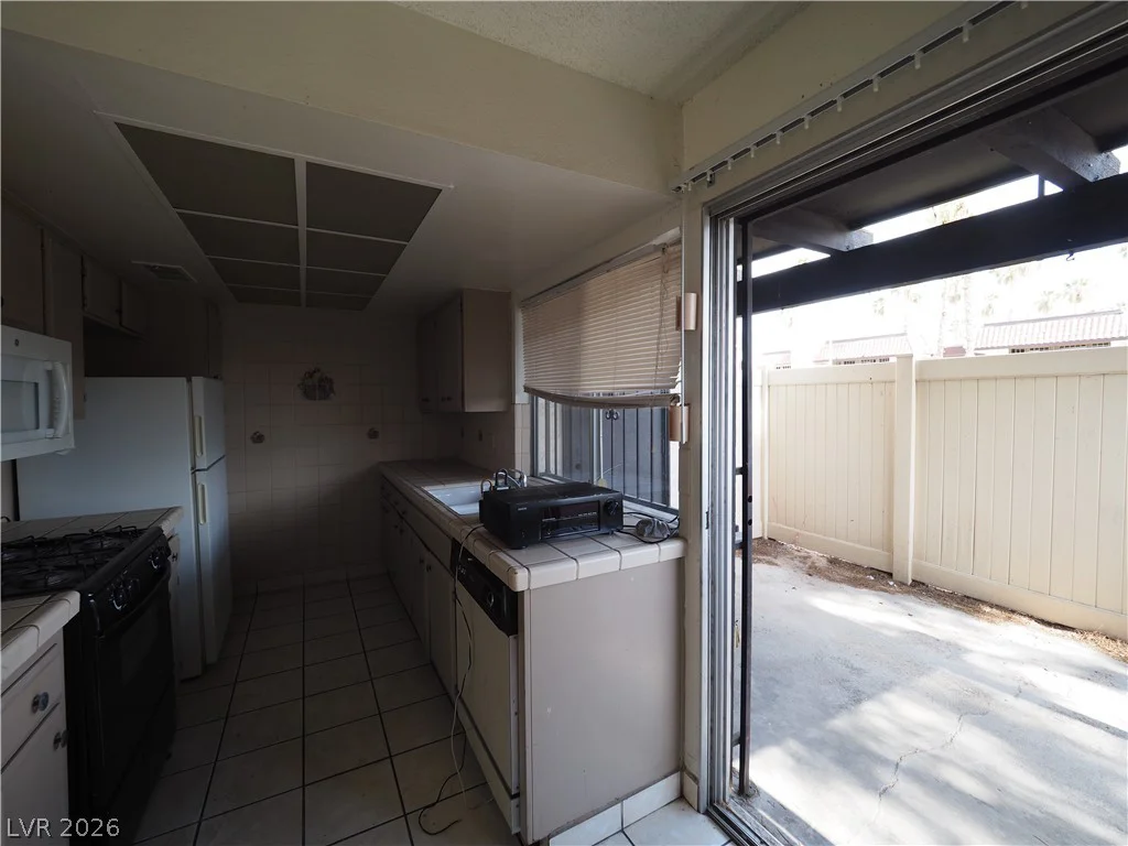 1370 Vegas Valley, Las Vegas, NV 89169