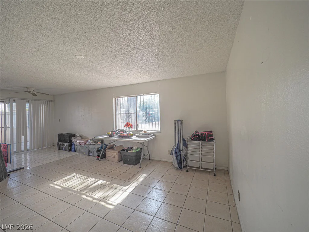1370 Vegas Valley, Las Vegas, NV 89169