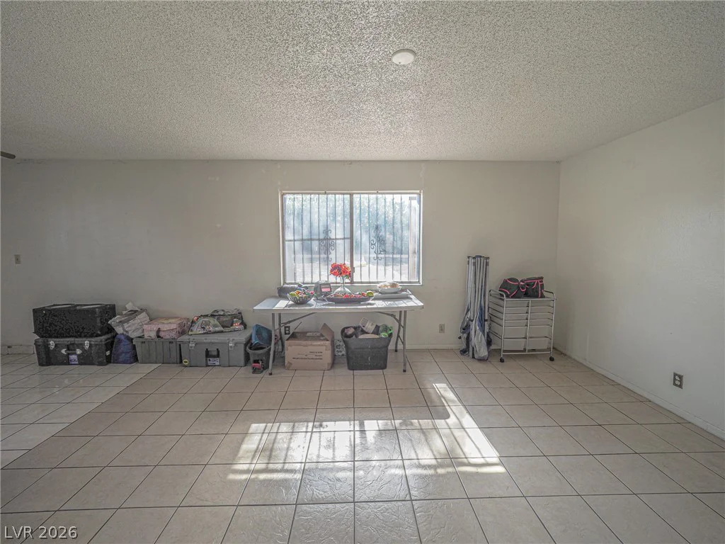 1370 Vegas Valley, Las Vegas, NV 89169