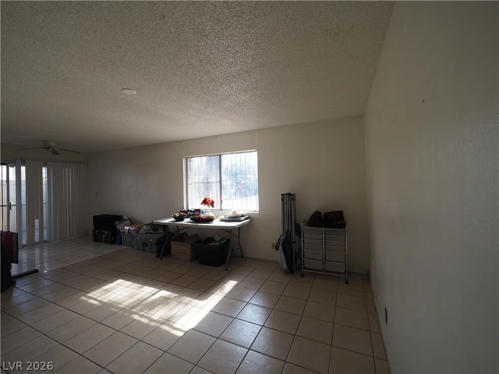 1370 Vegas Valley, Las Vegas, NV 89169