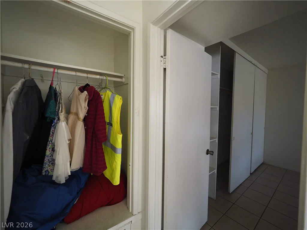 1370 Vegas Valley, Las Vegas, NV 89169
