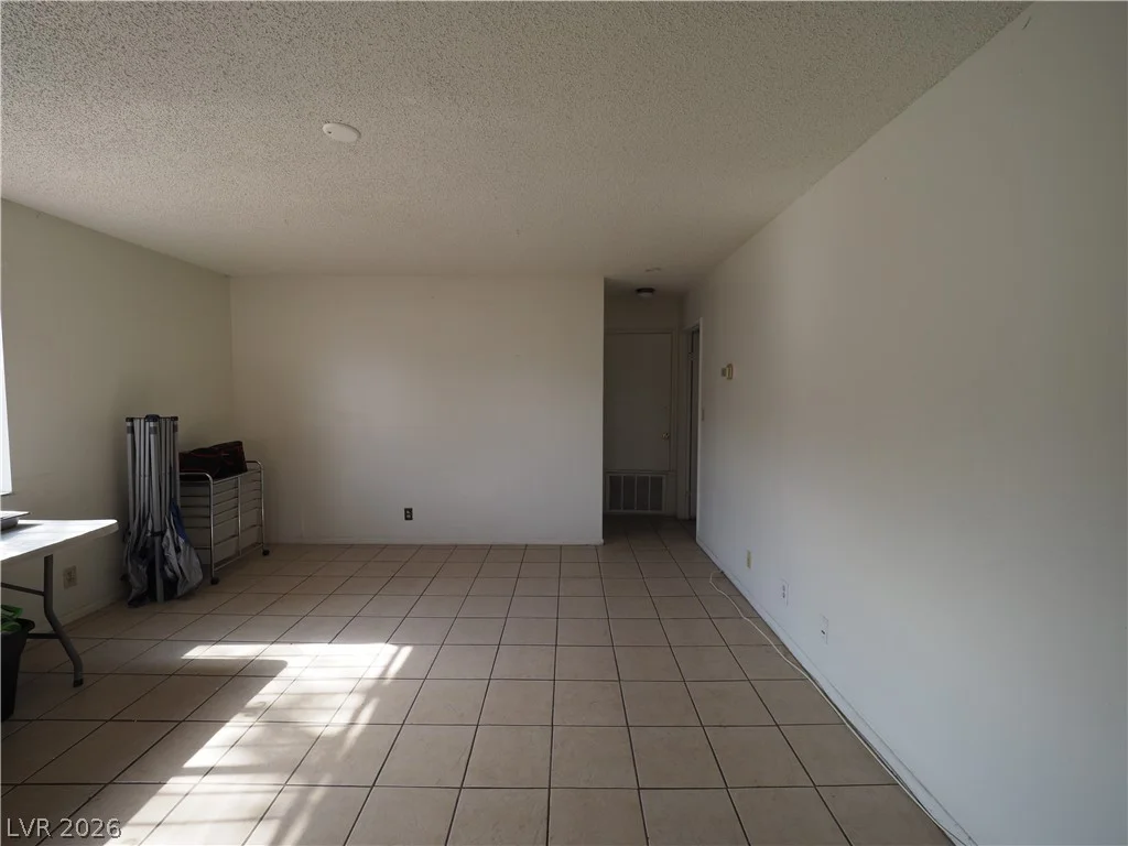 1370 Vegas Valley, Las Vegas, NV 89169