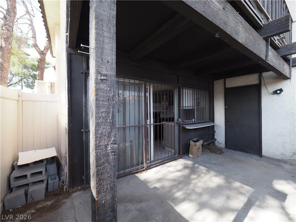 1370 Vegas Valley, Las Vegas, NV 89169