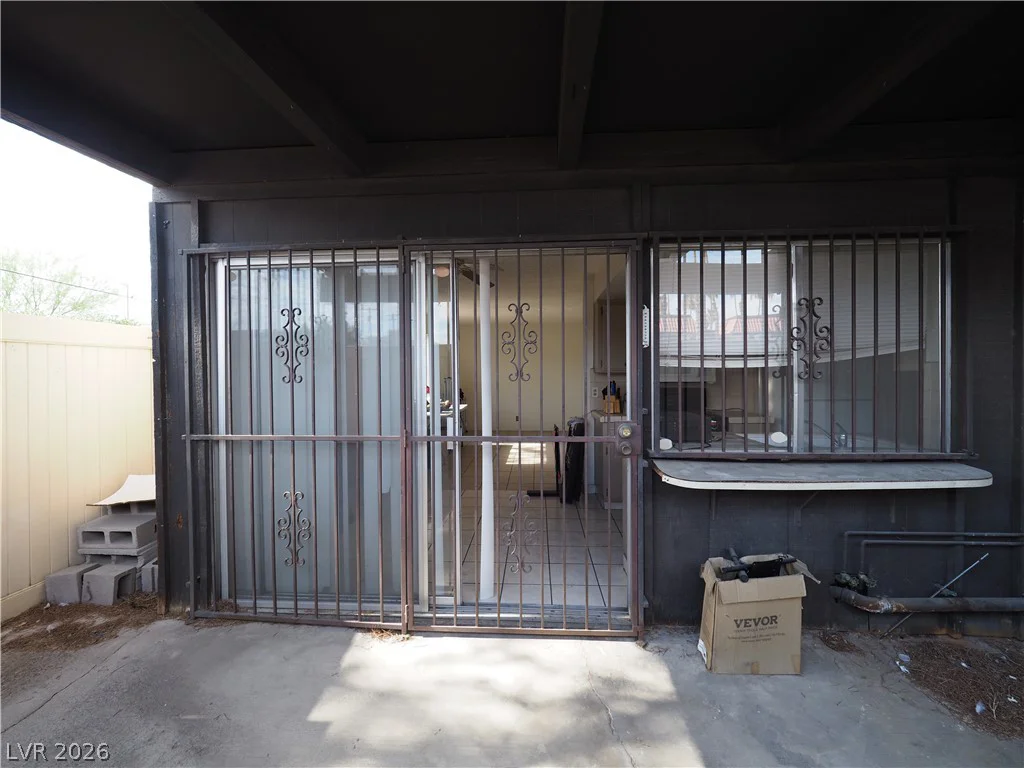 1370 Vegas Valley, Las Vegas, NV 89169