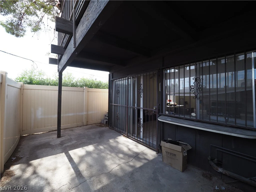1370 Vegas Valley, Las Vegas, NV 89169