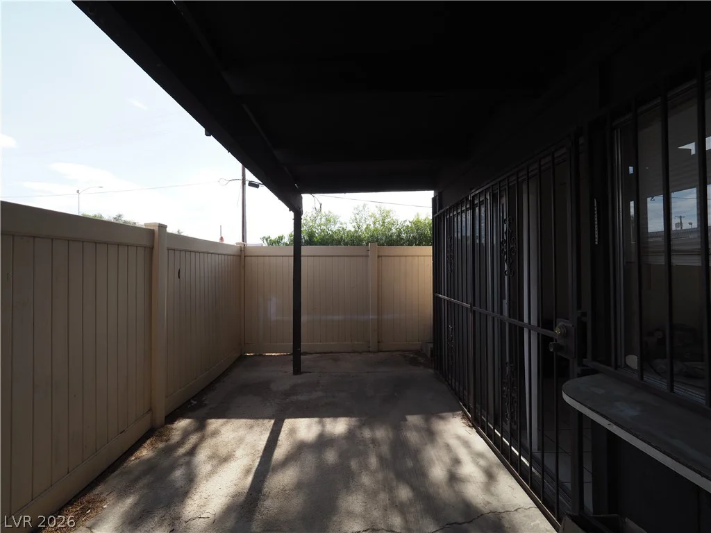 1370 Vegas Valley, Las Vegas, NV 89169