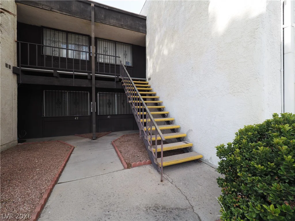 1370 Vegas Valley, Las Vegas, NV 89169