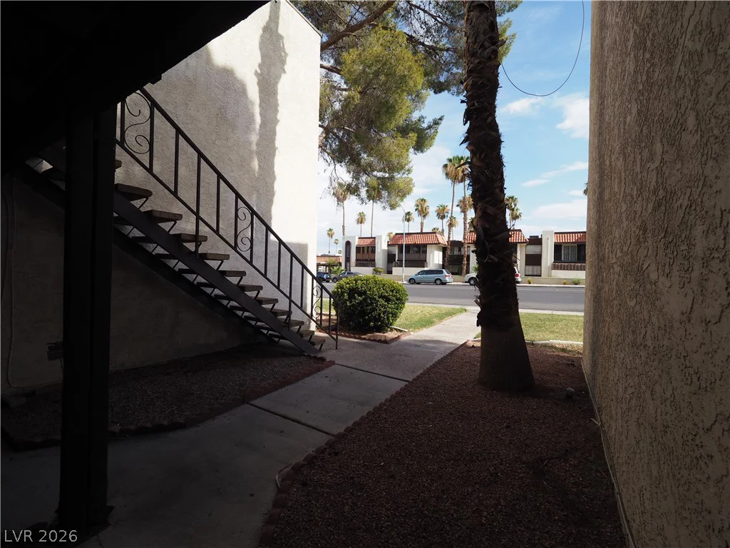 1370 Vegas Valley, Las Vegas, NV 89169