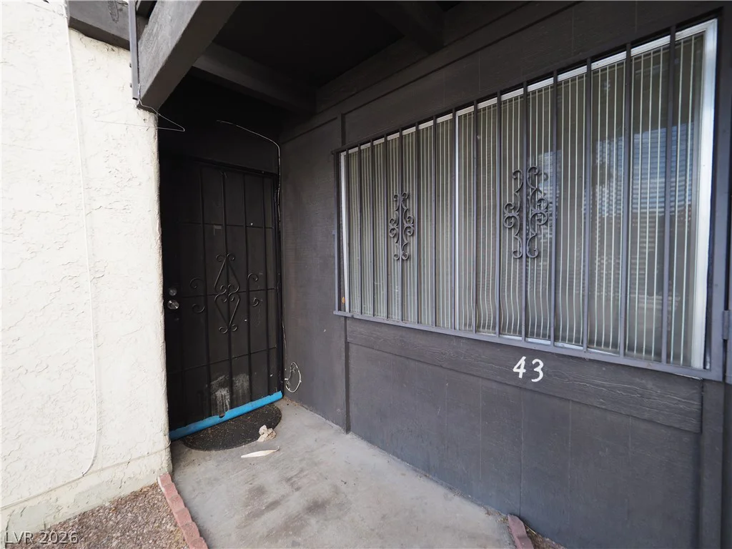 1370 Vegas Valley, Las Vegas, NV 89169
