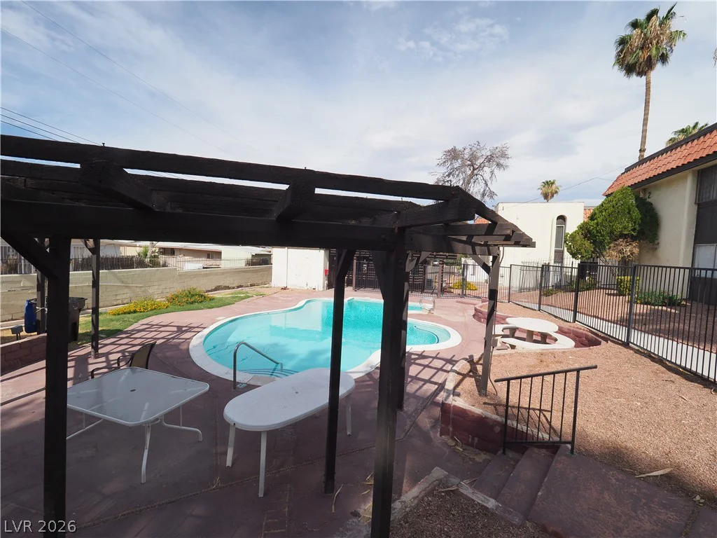 1370 Vegas Valley, Las Vegas, NV 89169