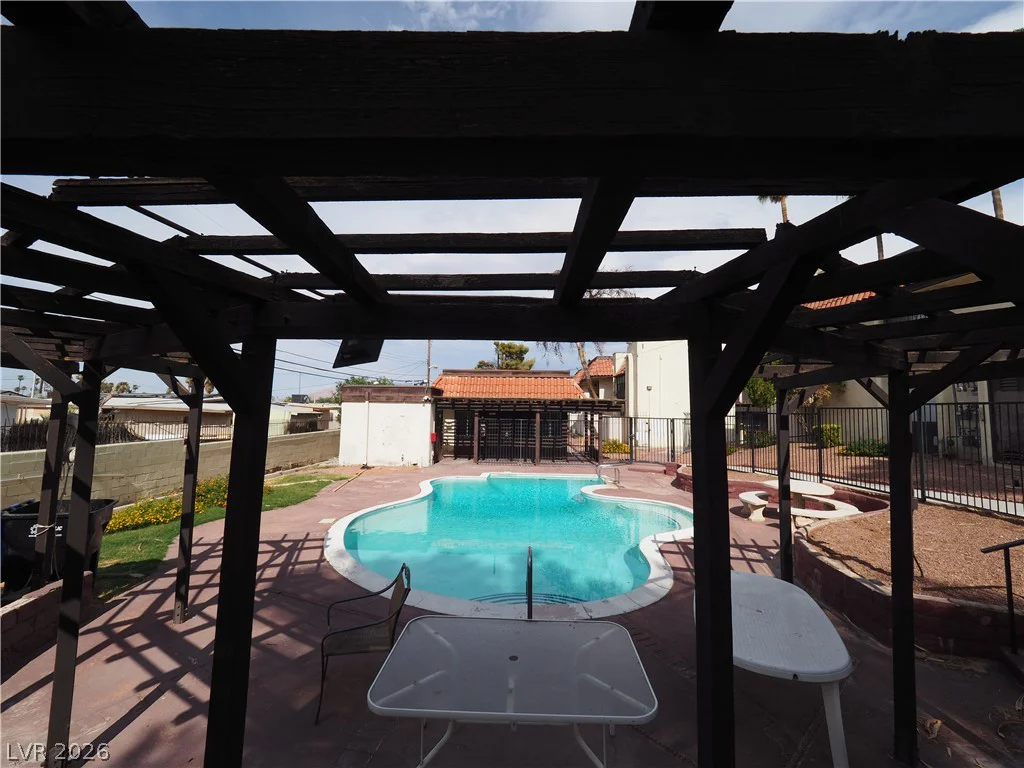 1370 Vegas Valley, Las Vegas, NV 89169