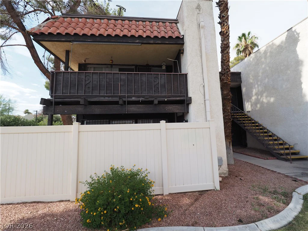 1370 Vegas Valley, Las Vegas, NV 89169