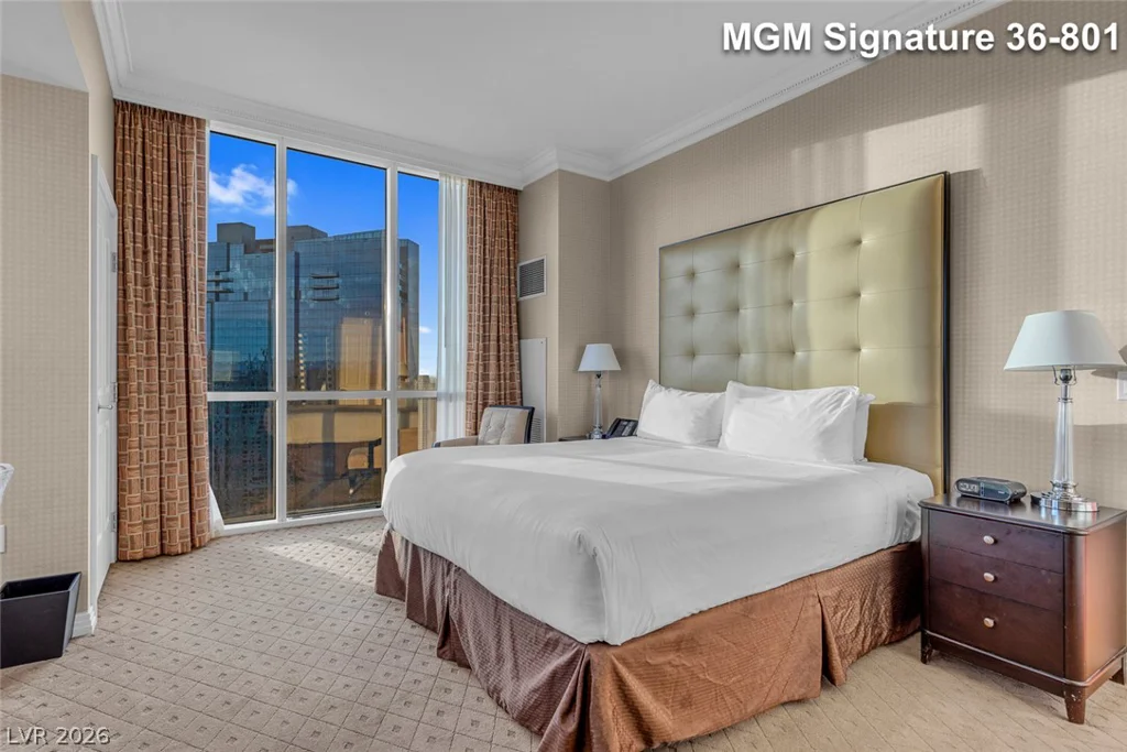 125 Harmon, Las Vegas, NV 89109