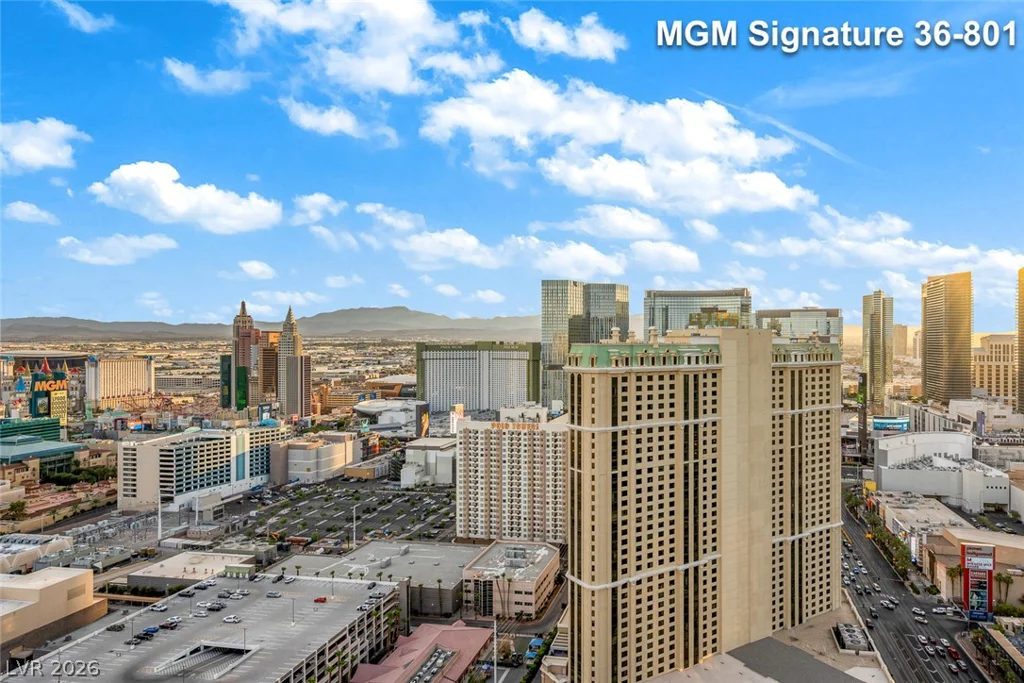 125 Harmon, Las Vegas, NV 89109