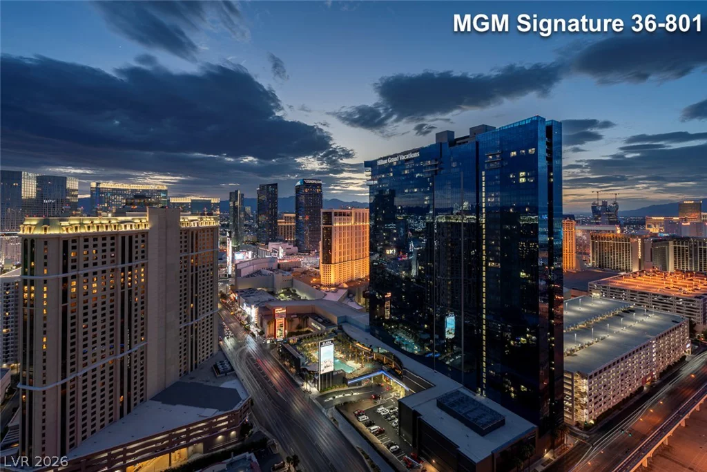 125 Harmon, Las Vegas, NV 89109