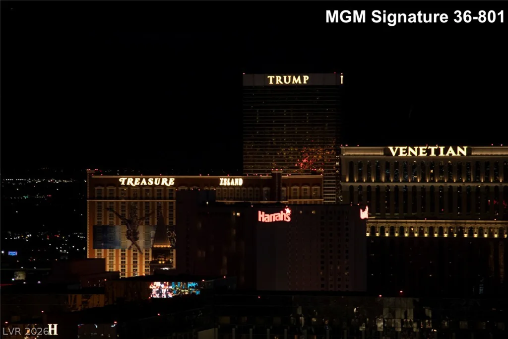 125 Harmon, Las Vegas, NV 89109