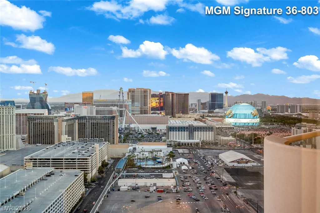 125 Harmon, Las Vegas, NV 89109