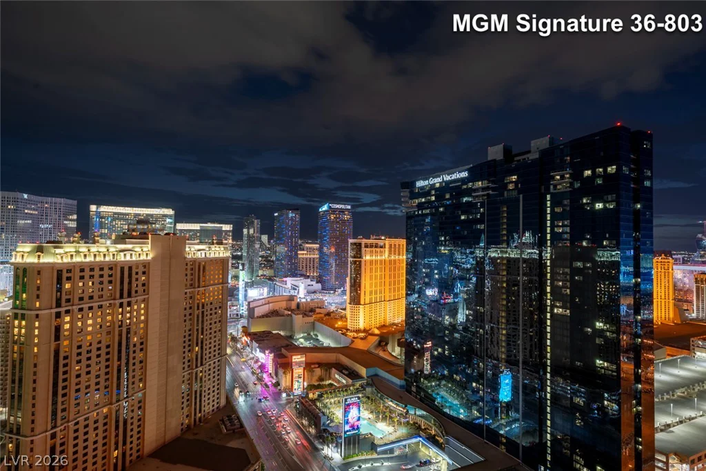 125 Harmon, Las Vegas, NV 89109