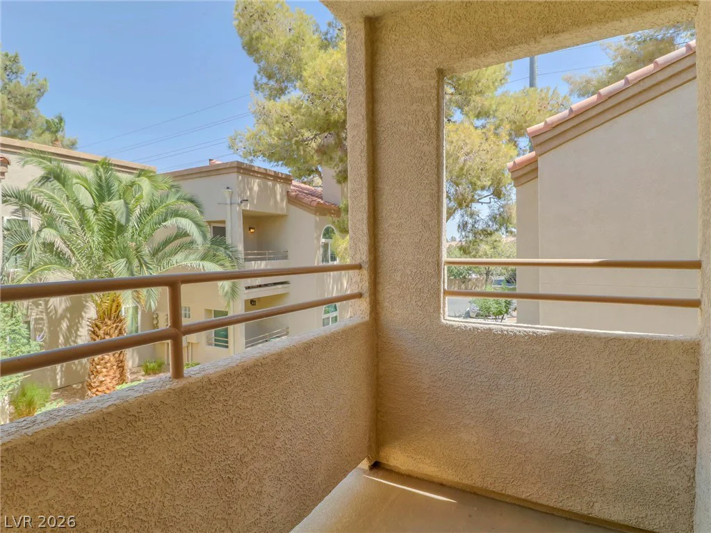 3145 Flamingo, Las Vegas, NV 89121